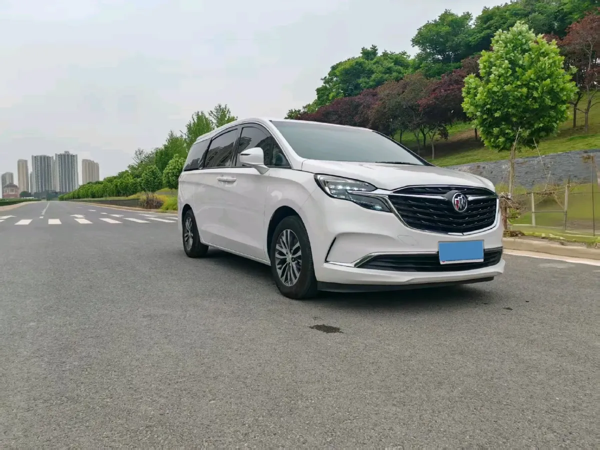 2022 Buick GL8 2.0T 237HP L4 9AT,autocango,china used car exporter,china ev exporter,chinese used car exporter,chinese used ev exporter
