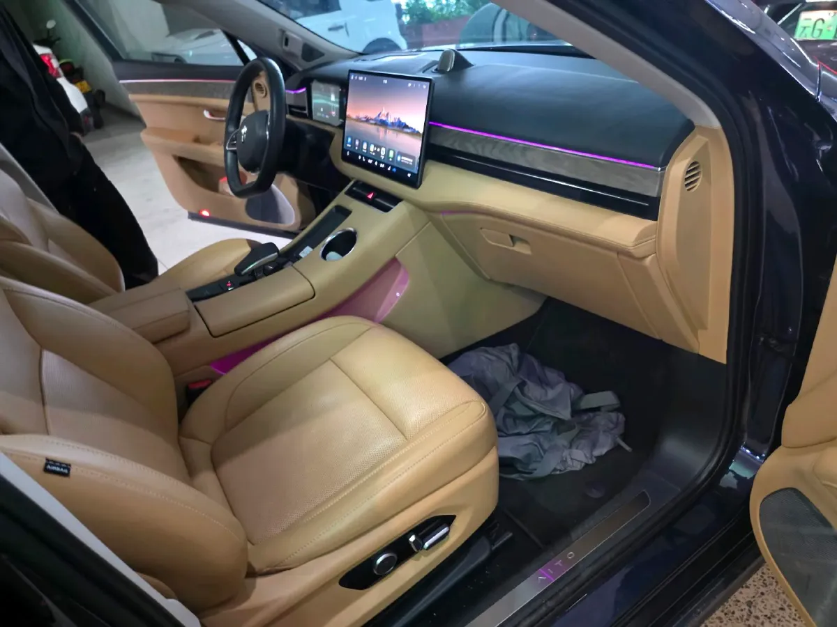 2022 AITO AITO M5 Range Extended 125HP REEV 40KWH,autocango,china used car exporter,china ev exporter,chinese used car exporter,chinese used ev exporter