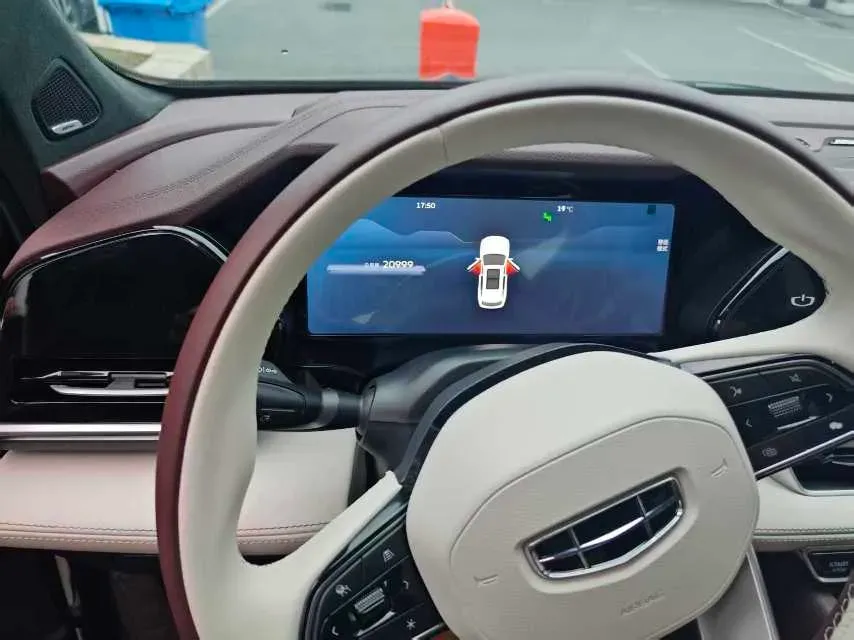 2025 Geely Monjaro 2.0T 238HP L4 8AT,autocango,china used car exporter,china ev exporter,chinese used car exporter,chinese used ev exporter