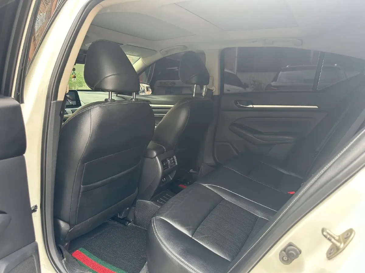 2022 Nissan Teana 2.0L 156HP L4 CVT,autocango,china used car exporter,china ev exporter,chinese used car exporter,chinese used ev exporter