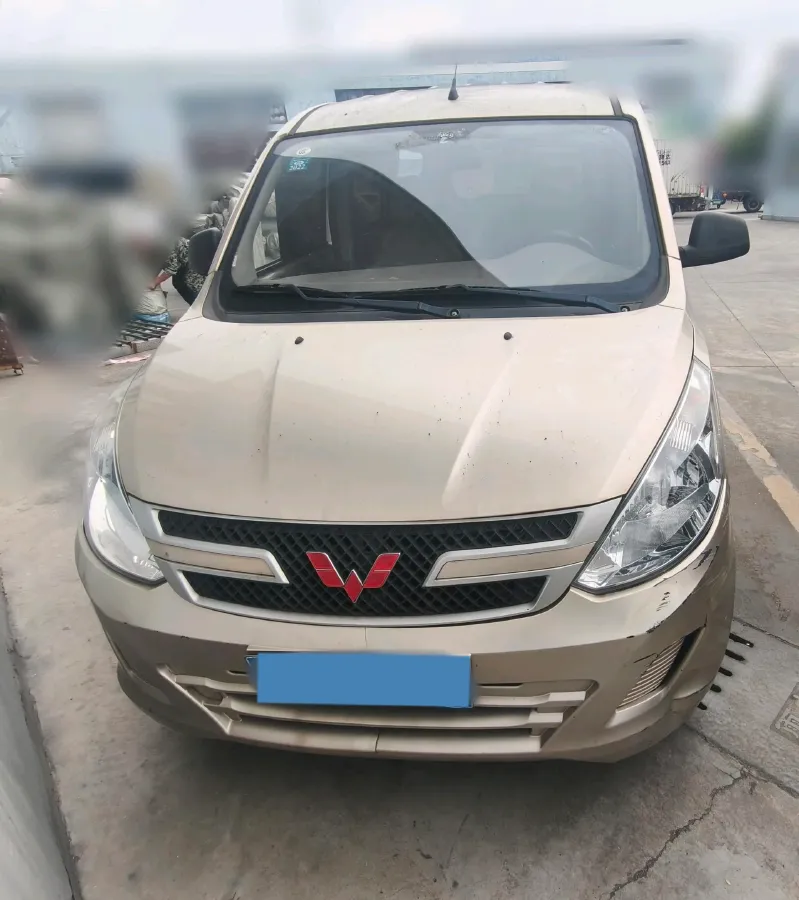 2019 WuLing RongGuang V 1.5L 99HP L4 6MT,autocango,china used car exporter,china ev exporter,chinese used car exporter,chinese used ev exporter