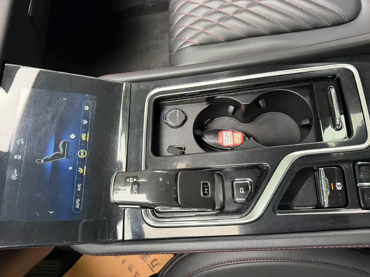 2020 Bestune T99 2.0T 224HP L4 6AT,autocango,china used car exporter,china ev exporter,chinese used car exporter,chinese used ev exporter