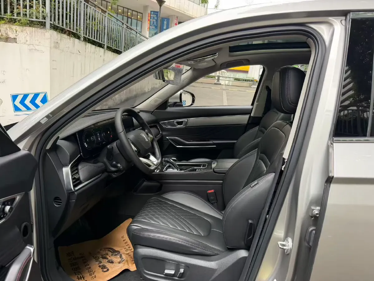 2020 Bestune T99 2.0T 224HP L4 6AT,autocango,china used car exporter,china ev exporter,chinese used car exporter,chinese used ev exporter