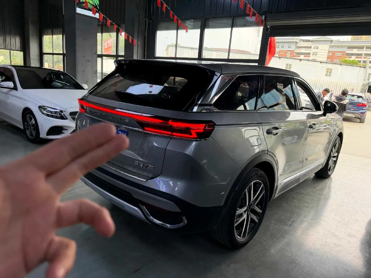 2022 Bestune T99 2.0T 224HP L4 6AT,autocango,china used car exporter,china ev exporter,chinese used car exporter,chinese used ev exporter