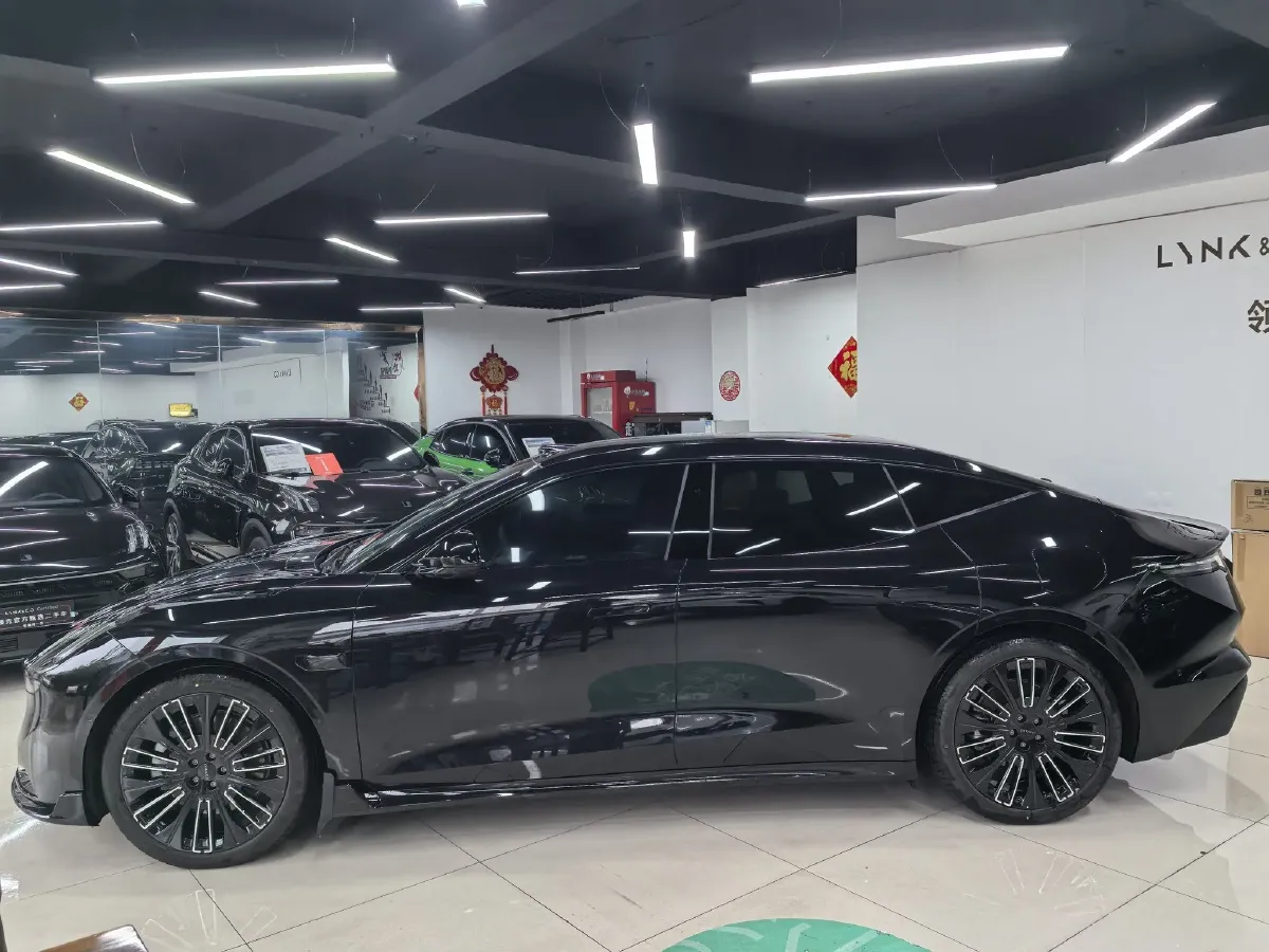 2025 LYNK&CO 10 EM-P 1.5T 163HP L4 3DHT PHEV,autocango,china used car exporter,china ev exporter,chinese used car exporter,chinese used ev exporter
