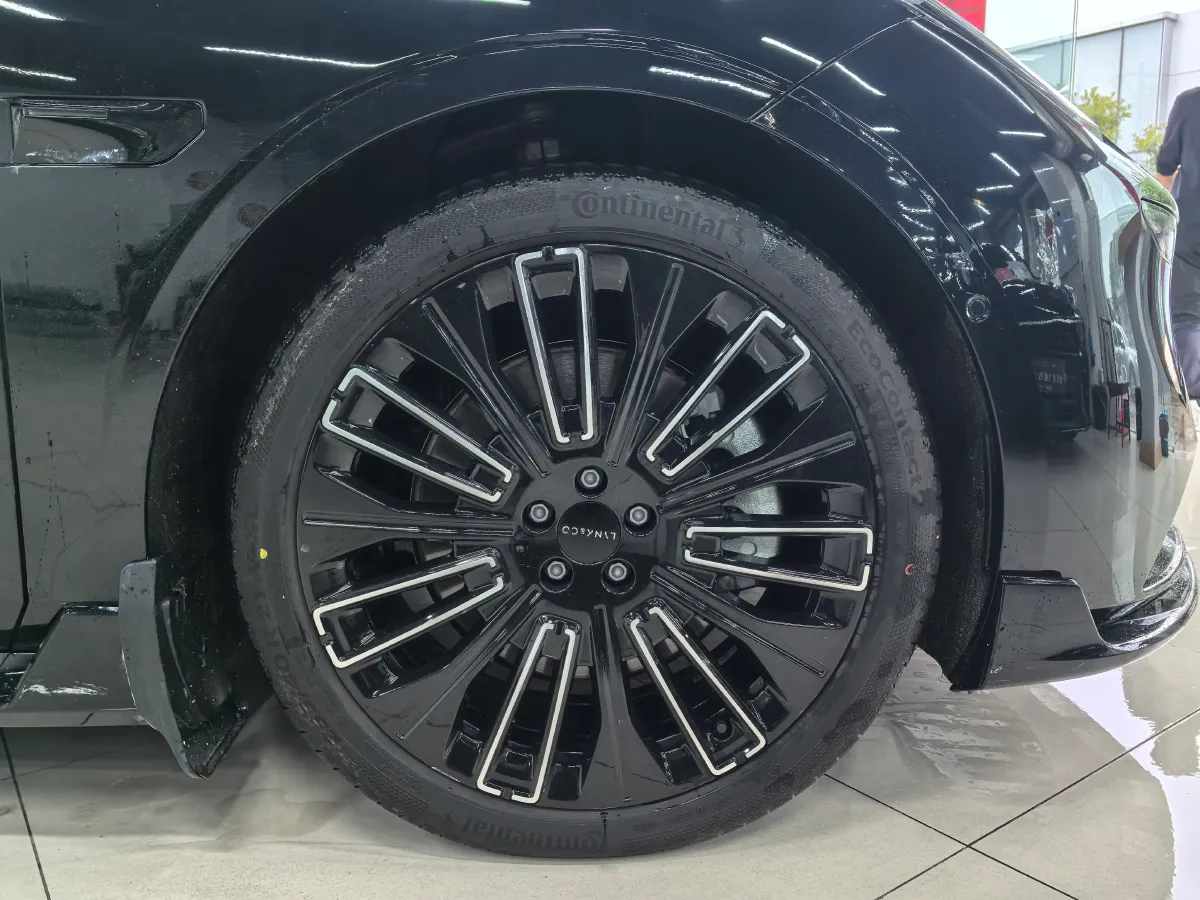 2025 LYNK&CO 10 EM-P 1.5T 163HP L4 3DHT PHEV,autocango,china used car exporter,china ev exporter,chinese used car exporter,chinese used ev exporter