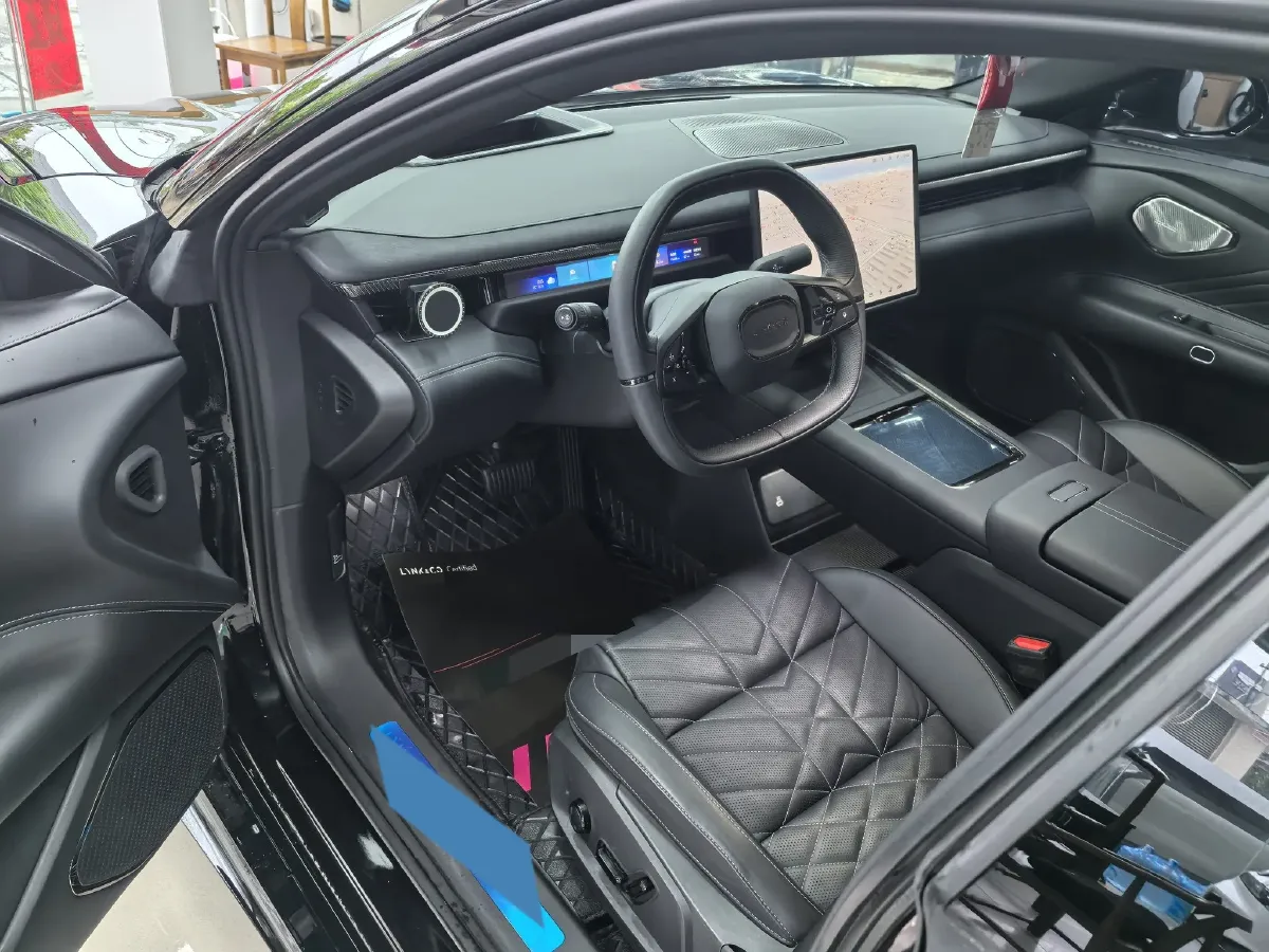 2025 LYNK&CO 10 EM-P 1.5T 163HP L4 3DHT PHEV,autocango,china used car exporter,china ev exporter,chinese used car exporter,chinese used ev exporter