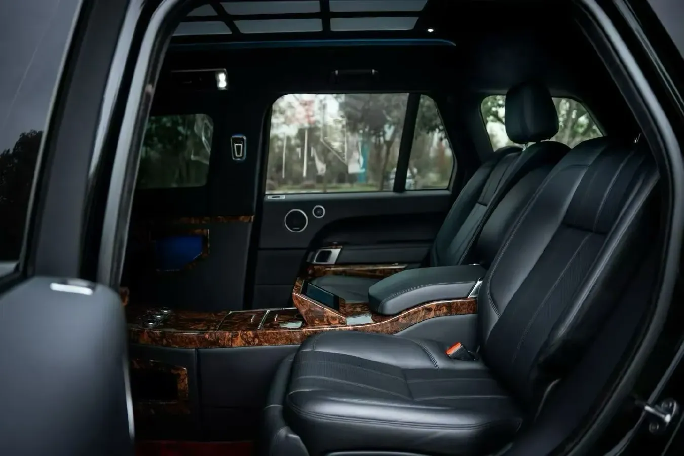 2017 Land Rover Range Rover 3.0T 381HP V6 8AT,autocango,china used car exporter,china ev exporter,chinese used car exporter,chinese used ev exporter