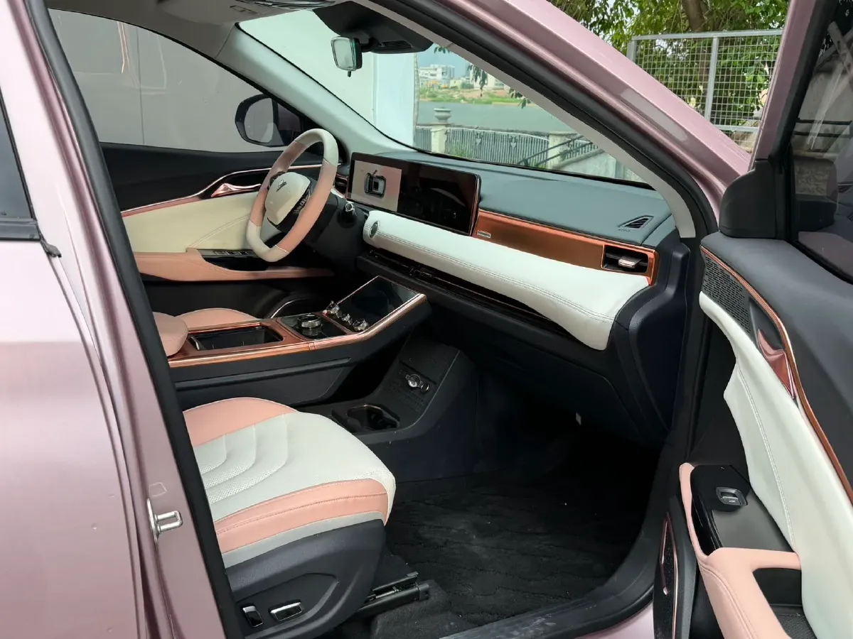 2023 Neta U BEV,autocango,china used car exporter,china ev exporter,chinese used car exporter,chinese used ev exporter