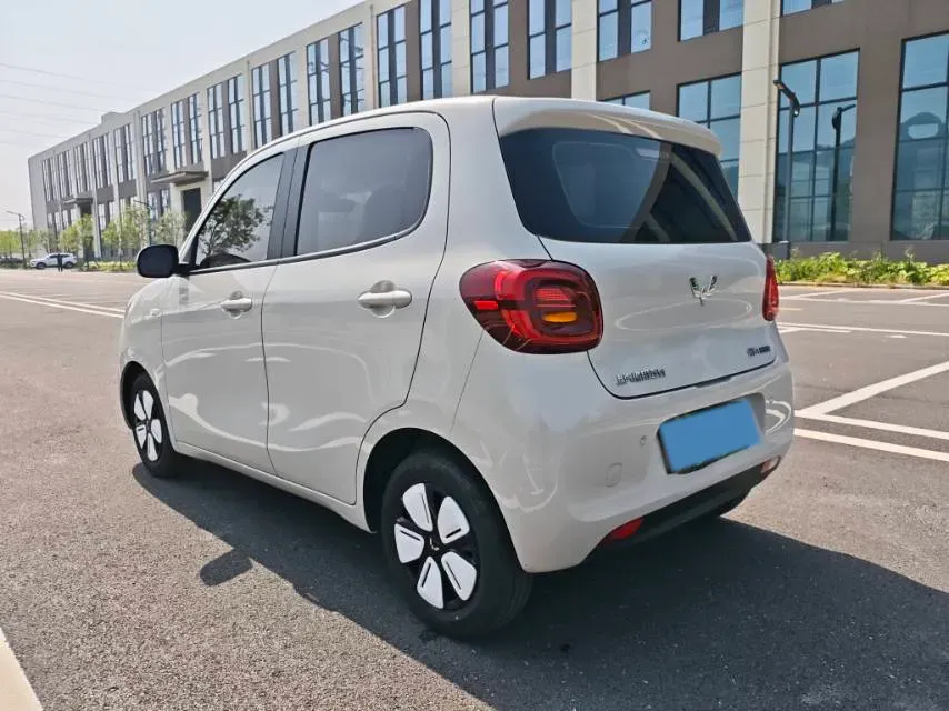 2025 WuLing HongGuang MINI EV BEV 16.2KWH,autocango,china used car exporter,china ev exporter,chinese used car exporter,chinese used ev exporter