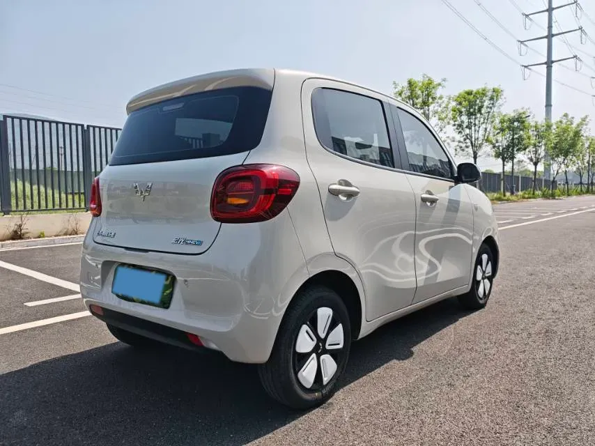 2025 WuLing HongGuang MINI EV BEV 16.2KWH,autocango,china used car exporter,china ev exporter,chinese used car exporter,chinese used ev exporter