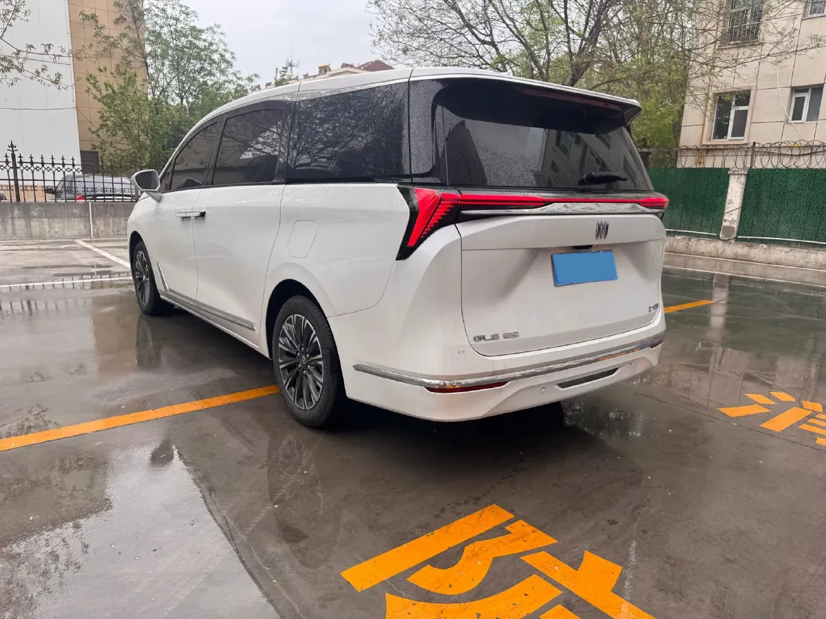 2025 Buick GL8 2.0T 237HP L4 9AT,autocango,china used car exporter,china ev exporter,chinese used car exporter,chinese used ev exporter