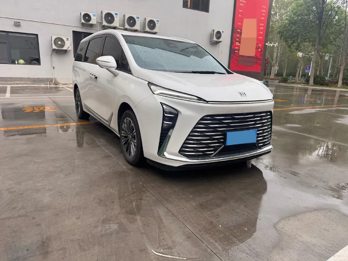 2025 Buick GL8 2.0T 237HP L4 9AT,autocango,china used car exporter,china ev exporter,chinese used car exporter,chinese used ev exporter