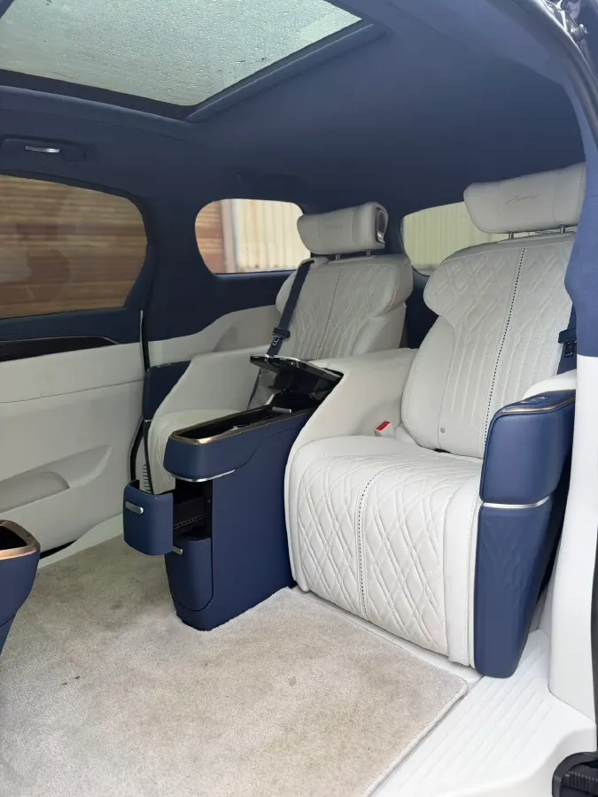 2020 Buick GL8 2.0T 237HP L4 9AT,autocango,china used car exporter,china ev exporter,chinese used car exporter,chinese used ev exporter