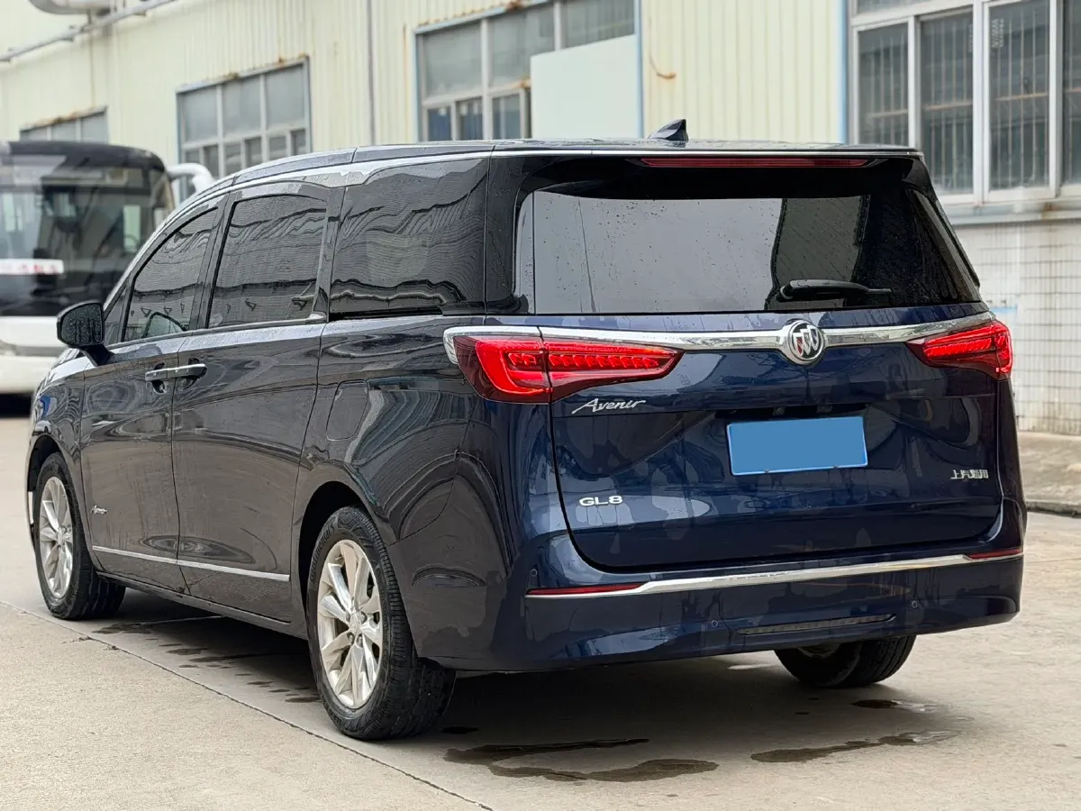 2020 Buick GL8 2.0T 237HP L4 9AT,autocango,china used car exporter,china ev exporter,chinese used car exporter,chinese used ev exporter