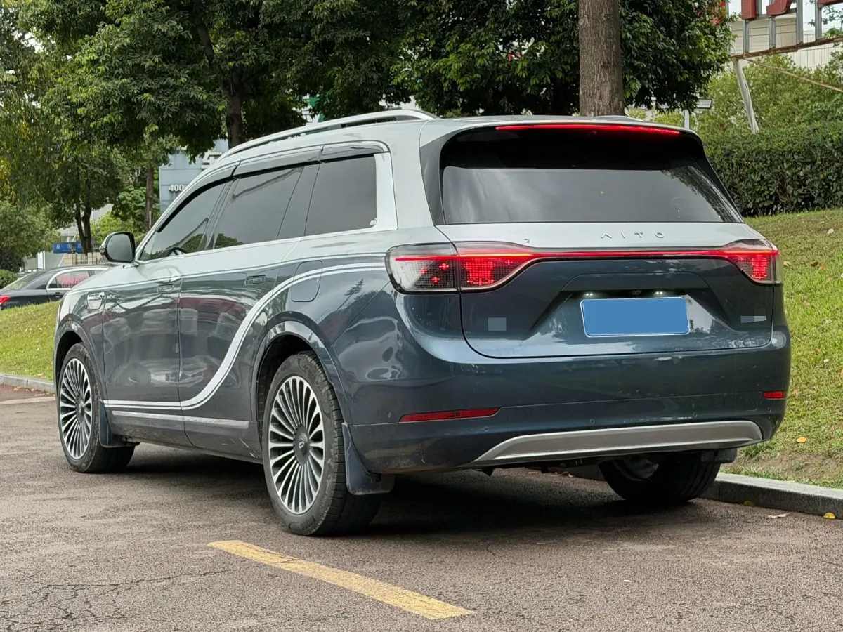 2024 AITO AITO M9 1.5T 152HP L4 REEV 42KWH,autocango,china used car exporter,china ev exporter,chinese used car exporter,chinese used ev exporter