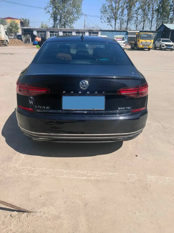 2019 Volvo V40 1.5T 152HP L4 6AT,autocango,china used car exporter,china ev exporter,chinese used car exporter,chinese used ev exporter