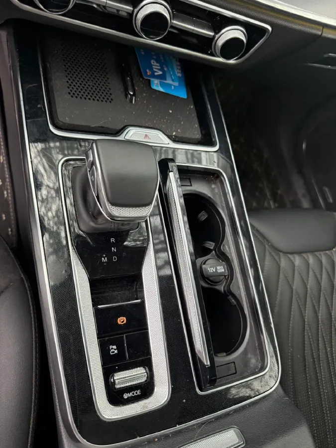 2023 HongQi HS5 2.0T 252HP L4 8AT,autocango,china used car exporter,china ev exporter,chinese used car exporter,chinese used ev exporter