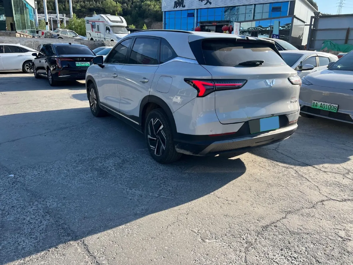 2024 WuLing XingGuangS BEV 60KWH,autocango,china used car exporter,china ev exporter,chinese used car exporter,chinese used ev exporter