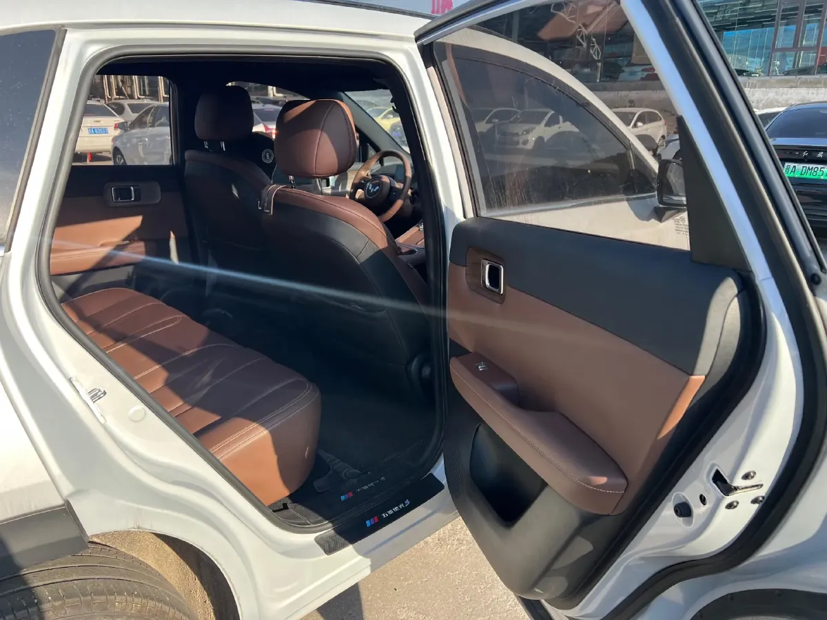 2024 WuLing XingGuangS BEV 60KWH,autocango,china used car exporter,china ev exporter,chinese used car exporter,chinese used ev exporter