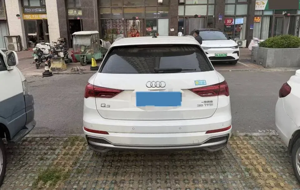 2022 Audi Q3 1.4T 150HP L4 7DCT,autocango,china used car exporter,china ev exporter,chinese used car exporter,chinese used ev exporter