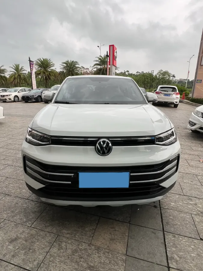2025 Volkswagen Tharu 1.5L 110HP L4 6AT,autocango,china used car exporter,china ev exporter,chinese used car exporter,chinese used ev exporter