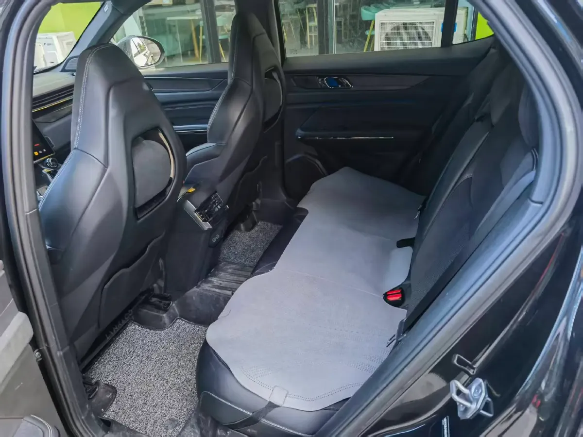 2021 LYNK&CO 01 2.0T 254HP L4 8AT,autocango,china used car exporter,china ev exporter,chinese used car exporter,chinese used ev exporter