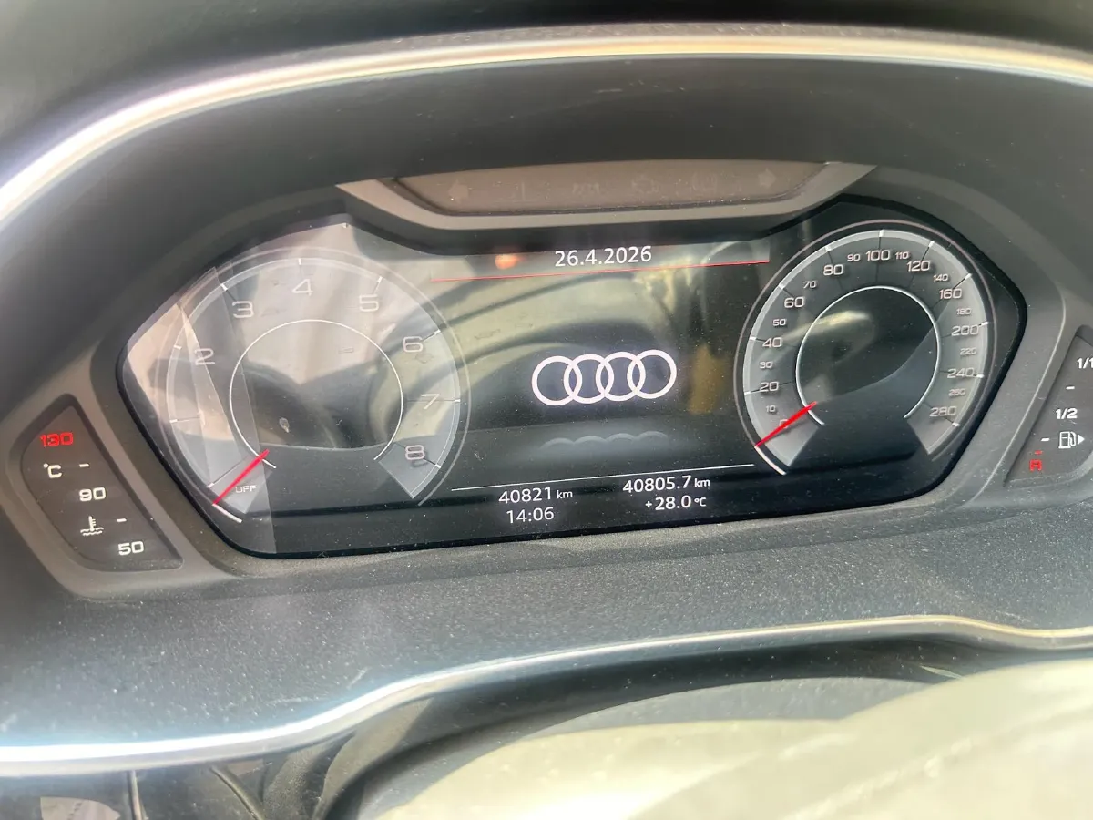 2022 Audi Q3 1.4T 150HP L4 7DCT,autocango,china used car exporter,china ev exporter,chinese used car exporter,chinese used ev exporter