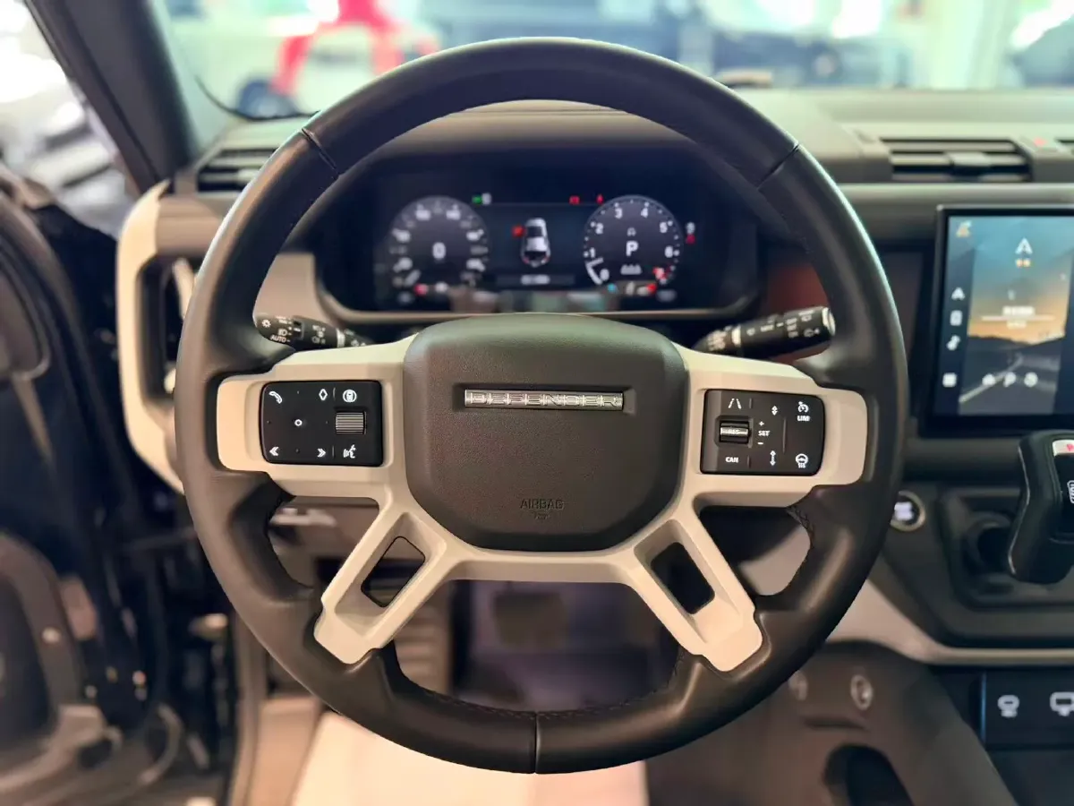 2024 Land Rover Defender 3.0T 400HP L6 8AT,autocango,china used car exporter,china ev exporter,chinese used car exporter,chinese used ev exporter