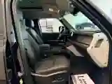 2024 Land Rover Defender 3.0T 400HP L6 8AT