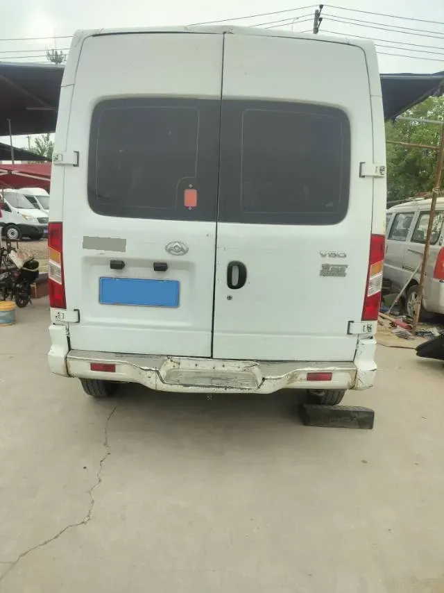 2019 MAXUS XinTu V80 2.5T 136HP L4 6MT,autocango,china used car exporter,china ev exporter,chinese used car exporter,chinese used ev exporter