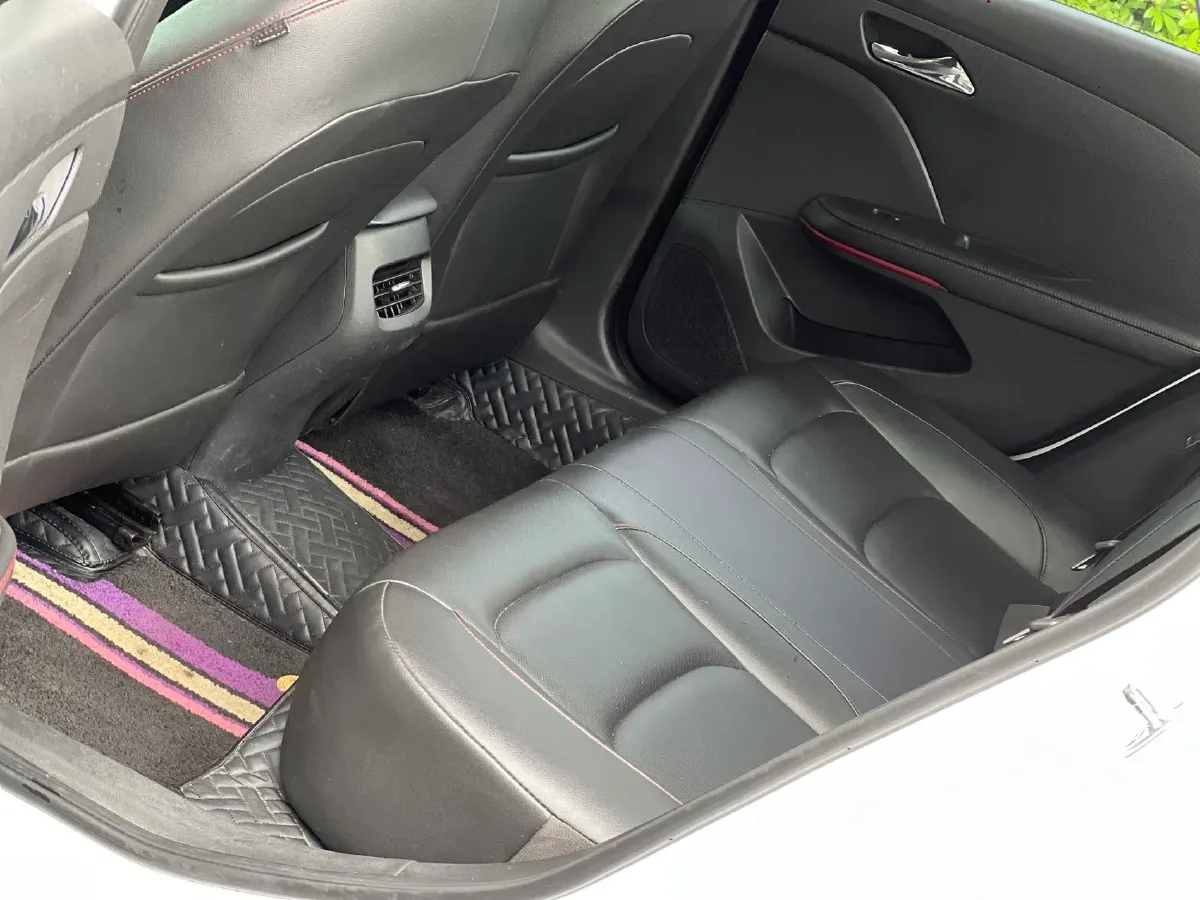 2019 Chevrolet Monza 1.3T 163HP L3 6AT,autocango,china used car exporter,china ev exporter,chinese used car exporter,chinese used ev exporter