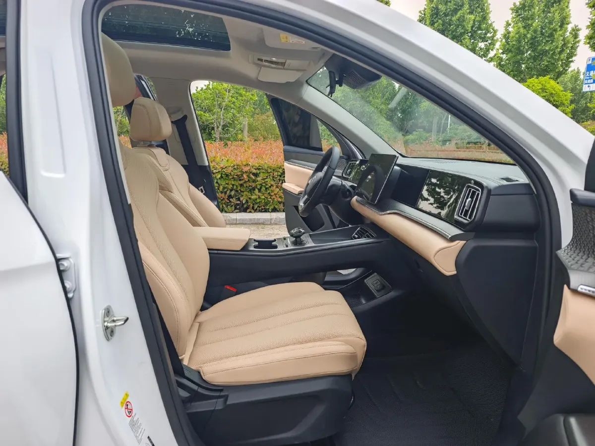 2025 BYD Song Pro 1.5L 101HP L4 E-CVT PHEV 18.3KWH,autocango,china used car exporter,china ev exporter,chinese used car exporter,chinese used ev exporter