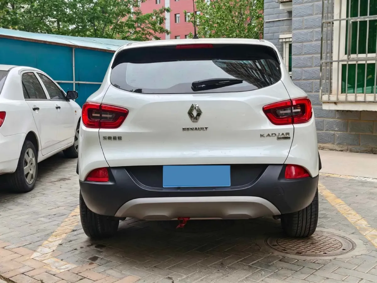 2017 Renault Kadjar 2.0L 150HP L4 CVT,autocango,china used car exporter,china ev exporter,chinese used car exporter,chinese used ev exporter