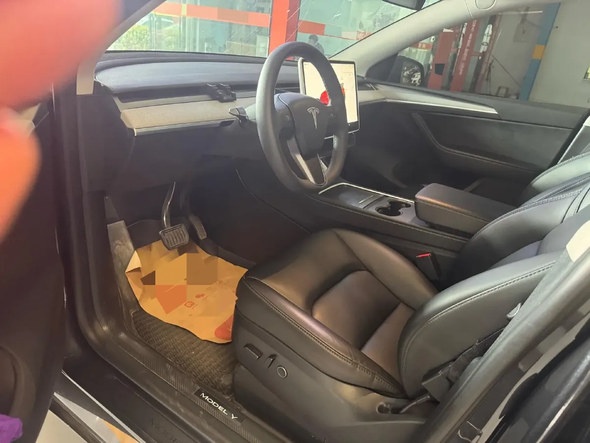 2024 Iveco OuSheng BEV 77.28KWH,autocango,china used car exporter,china ev exporter,chinese used car exporter,chinese used ev exporter