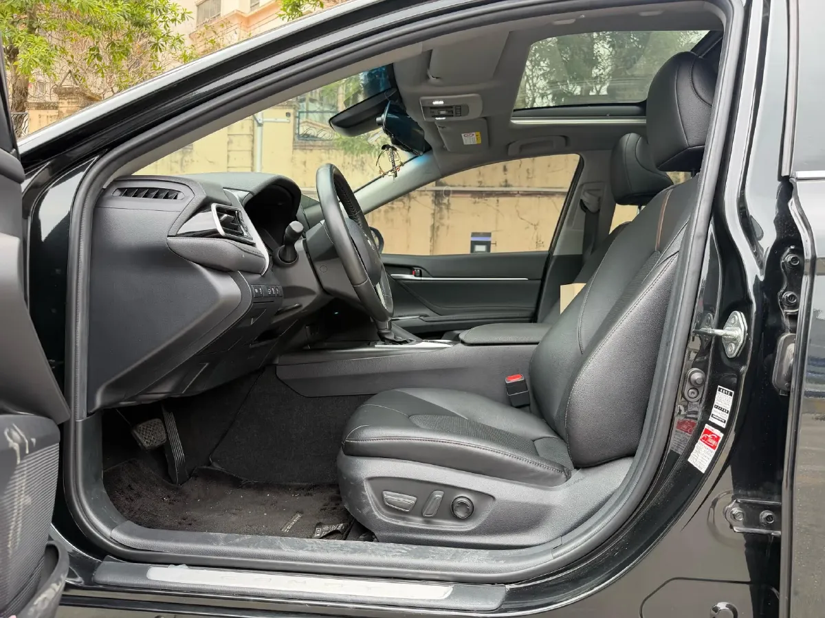 2021 Toyota Camry 2.0L 178HP L4 CVT,autocango,china used car exporter,china ev exporter,chinese used car exporter,chinese used ev exporter