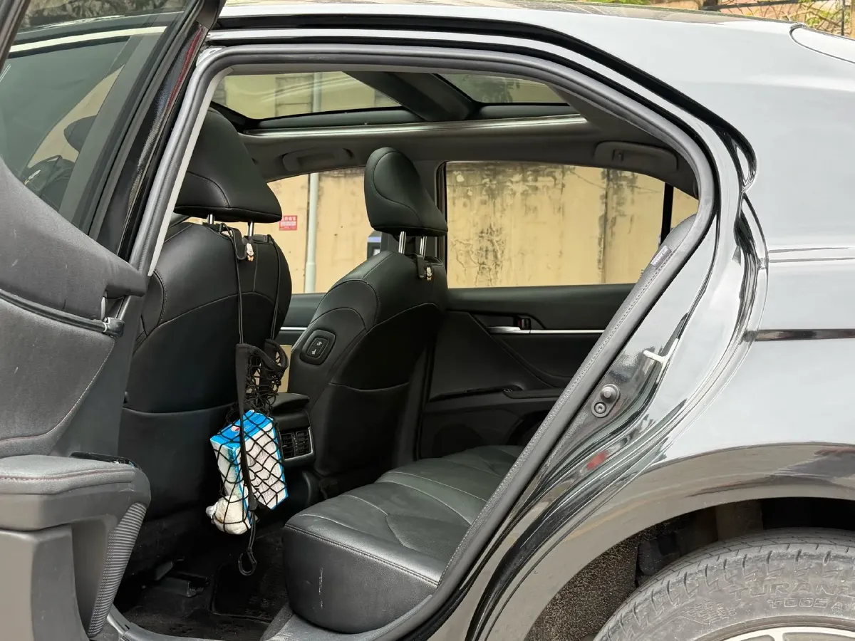 2021 Toyota Camry 2.0L 178HP L4 CVT,autocango,china used car exporter,china ev exporter,chinese used car exporter,chinese used ev exporter