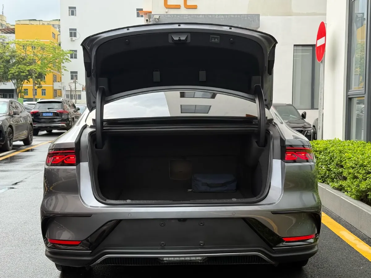 2022 BYD Seal BEV 61.4KWH,autocango,china used car exporter,china ev exporter,chinese used car exporter,chinese used ev exporter