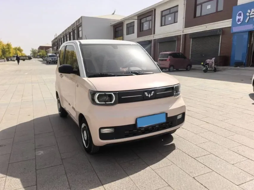 2020 WuLing HongGuang MINI EV BEV 13.8KWH,autocango,china used car exporter,china ev exporter,chinese used car exporter,chinese used ev exporter