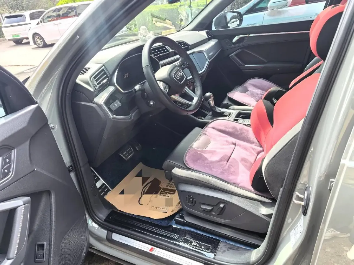 2024 Audi Q3 1.5T 160HP L4 7DCT,autocango,china used car exporter,china ev exporter,chinese used car exporter,chinese used ev exporter