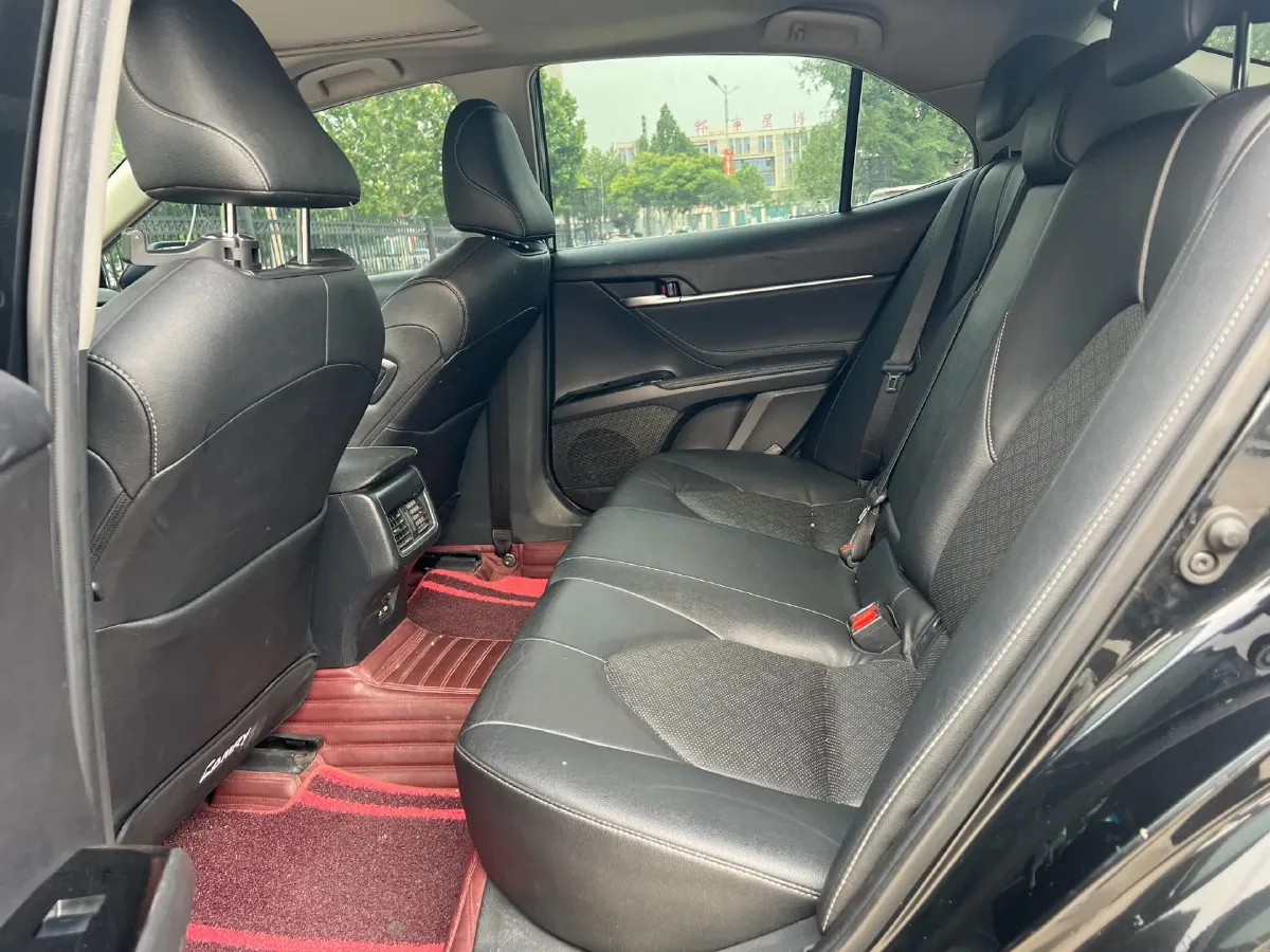 2021 Toyota Camry 2.5L 209HP L4 8AT,autocango,china used car exporter,china ev exporter,chinese used car exporter,chinese used ev exporter