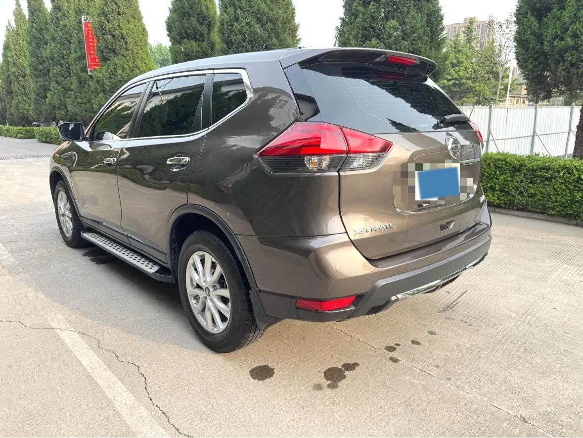 2021 Nissan X-Trail 2.0L 151HP L4 CVT,autocango,china used car exporter,china ev exporter,chinese used car exporter,chinese used ev exporter