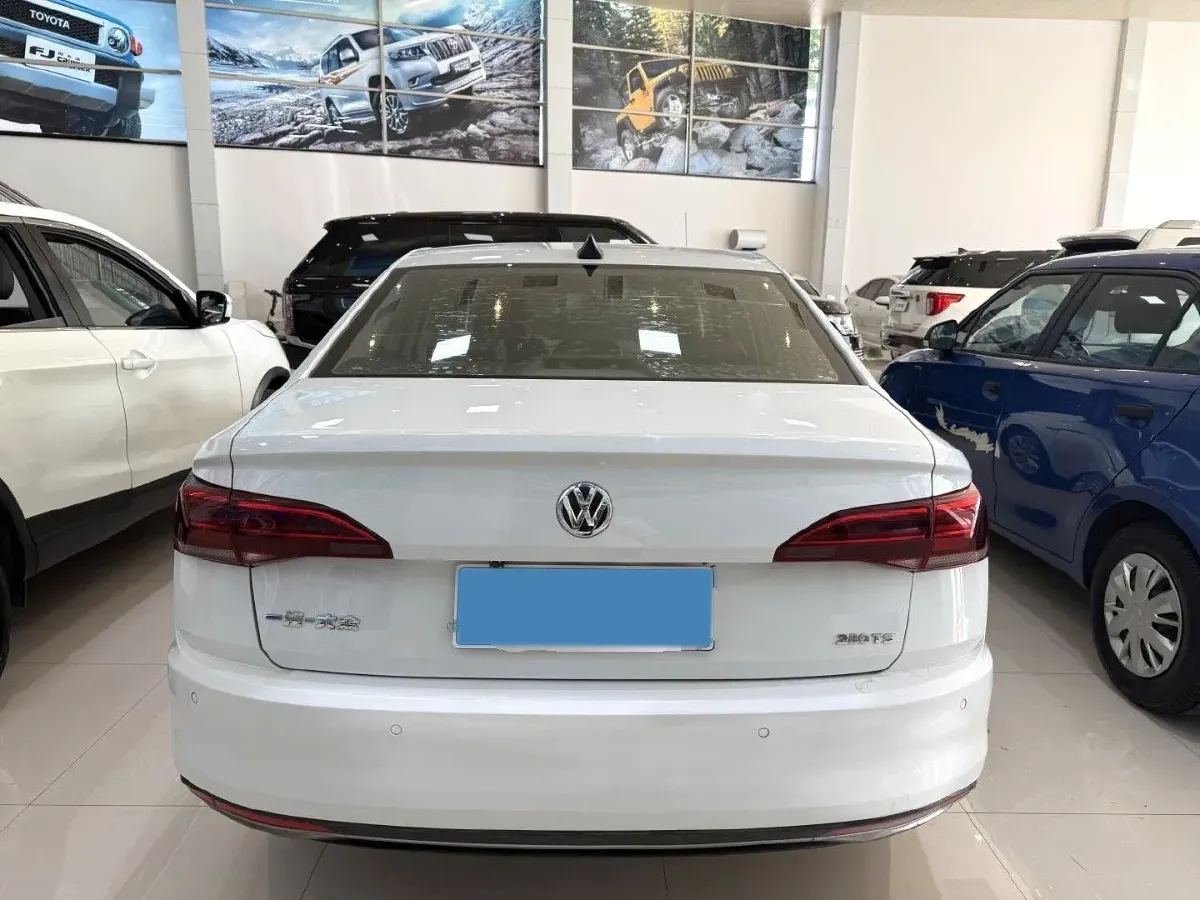 2019 Volkswagen Golf Sportsvan 1.6L 110HP L4 6AT,autocango,china used car exporter,china ev exporter,chinese used car exporter,chinese used ev exporter