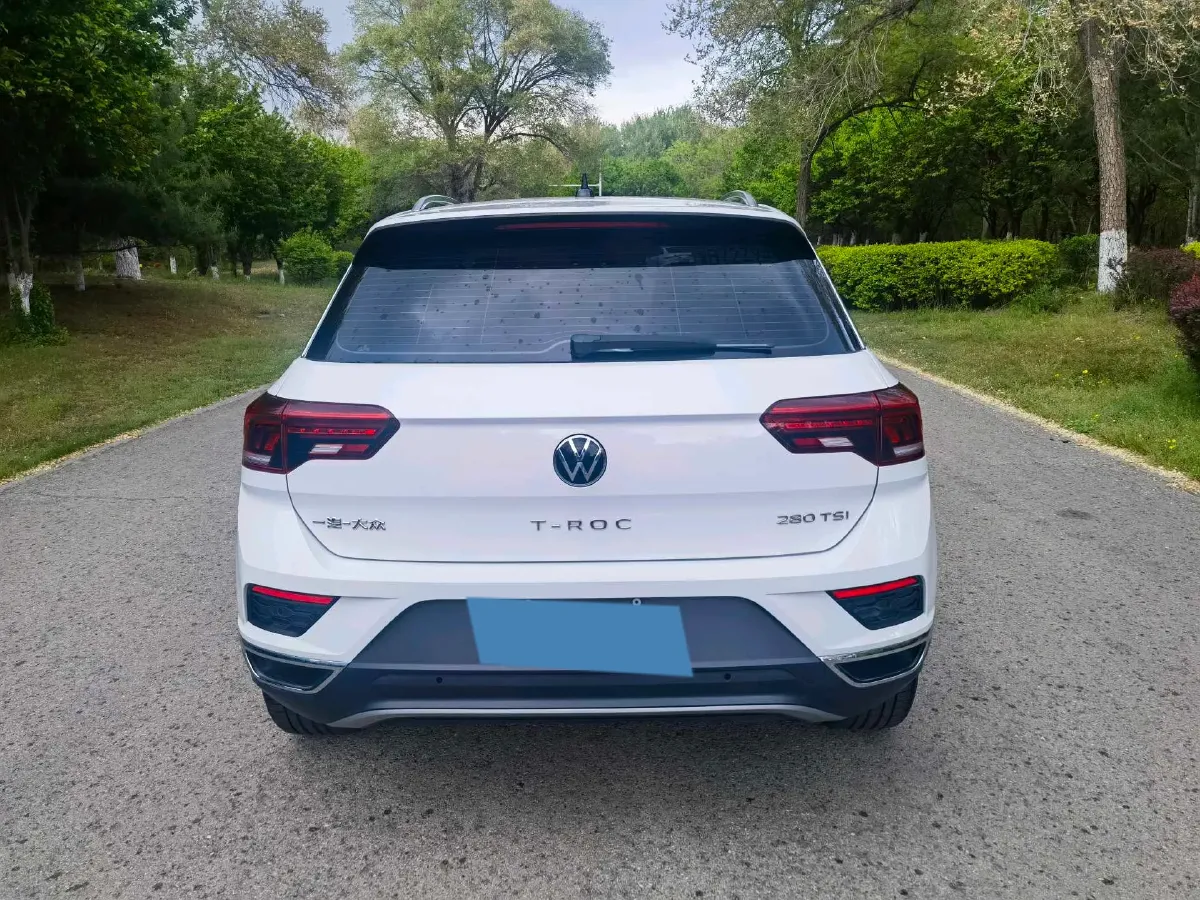 2022 Volkswagen T-Roc 1.4T 150HP L4 7DCT,autocango,china used car exporter,china ev exporter,chinese used car exporter,chinese used ev exporter