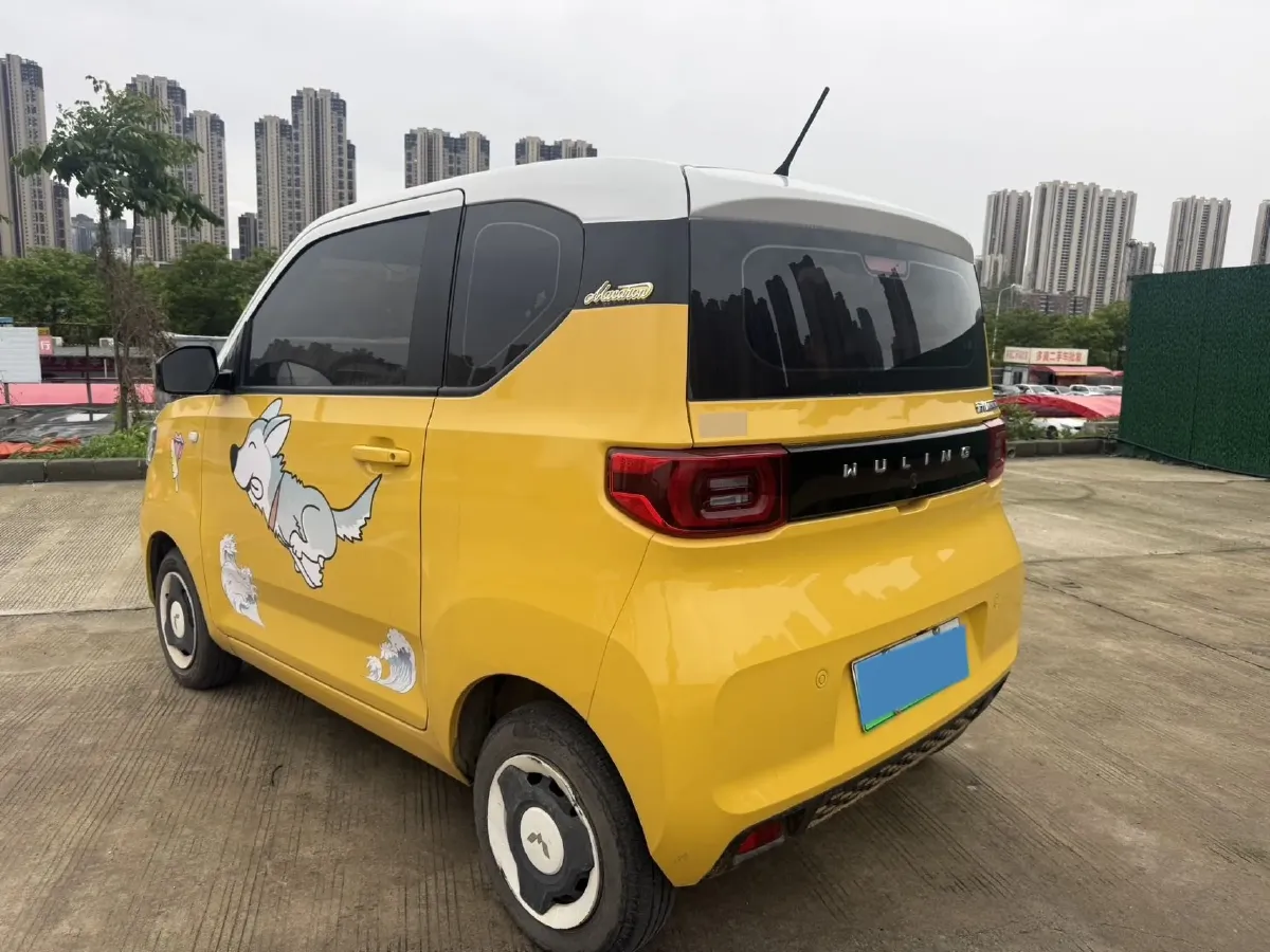 2021 WuLing HongGuang MINI EV BEV 13.9KWH,autocango,china used car exporter,china ev exporter,chinese used car exporter,chinese used ev exporter