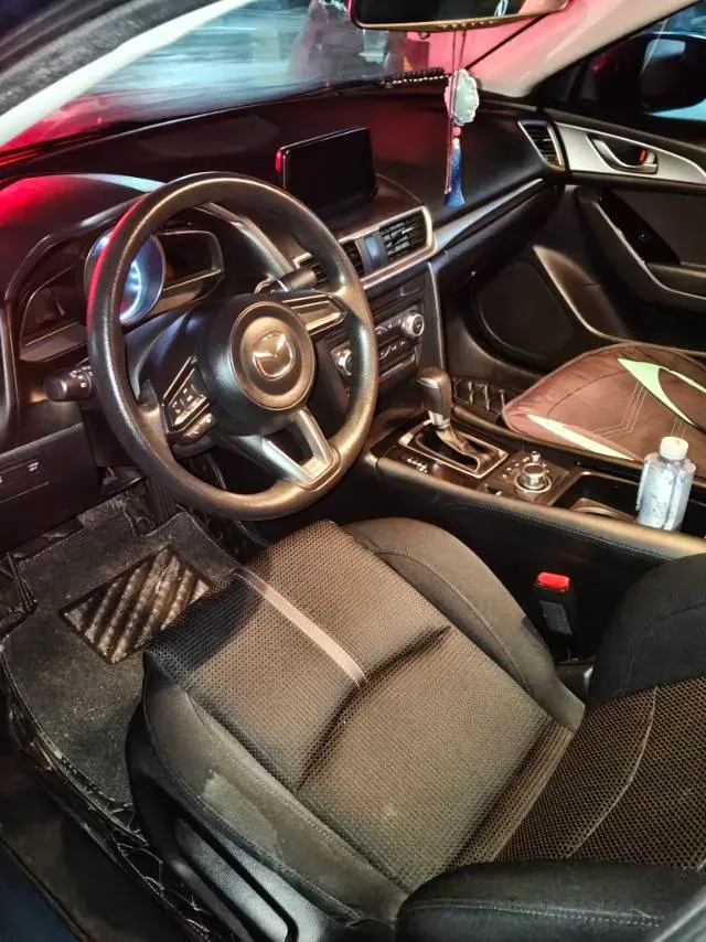 2017 Mazda 3 Axela 1.5L 117HP L4 6AT,autocango,china used car exporter,china ev exporter,chinese used car exporter,chinese used ev exporter