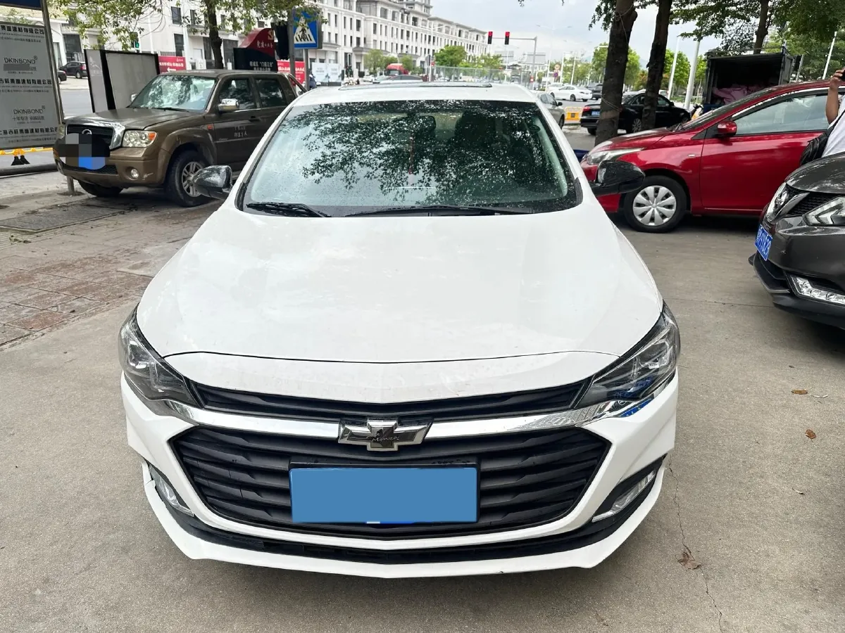2021 Chevrolet Monza 1.5L 113HP L4 6AT,autocango,china used car exporter,china ev exporter,chinese used car exporter,chinese used ev exporter