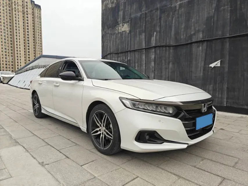 2022 Honda Accord 1.5T 194HP L4 CVT,autocango,china used car exporter,china ev exporter,chinese used car exporter,chinese used ev exporter