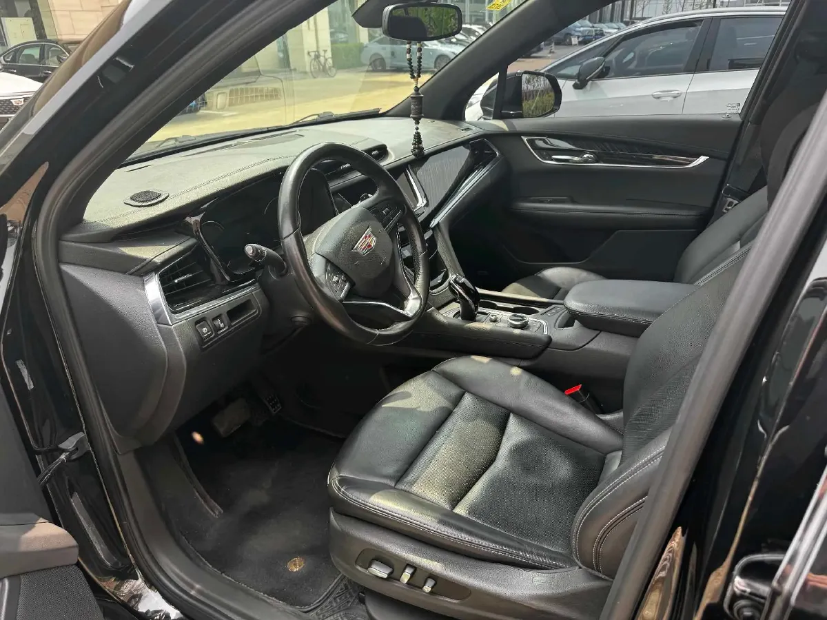 2021 Cadillac XT6 2.0T 237HP L4 9AT,autocango,china used car exporter,china ev exporter,chinese used car exporter,chinese used ev exporter