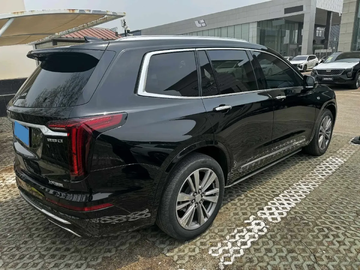 2021 Cadillac XT6 2.0T 237HP L4 9AT,autocango,china used car exporter,china ev exporter,chinese used car exporter,chinese used ev exporter